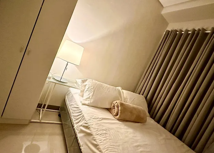 Premier Luxury Near Sm Mall Of Arena & Dfa With Free Parking Manila
